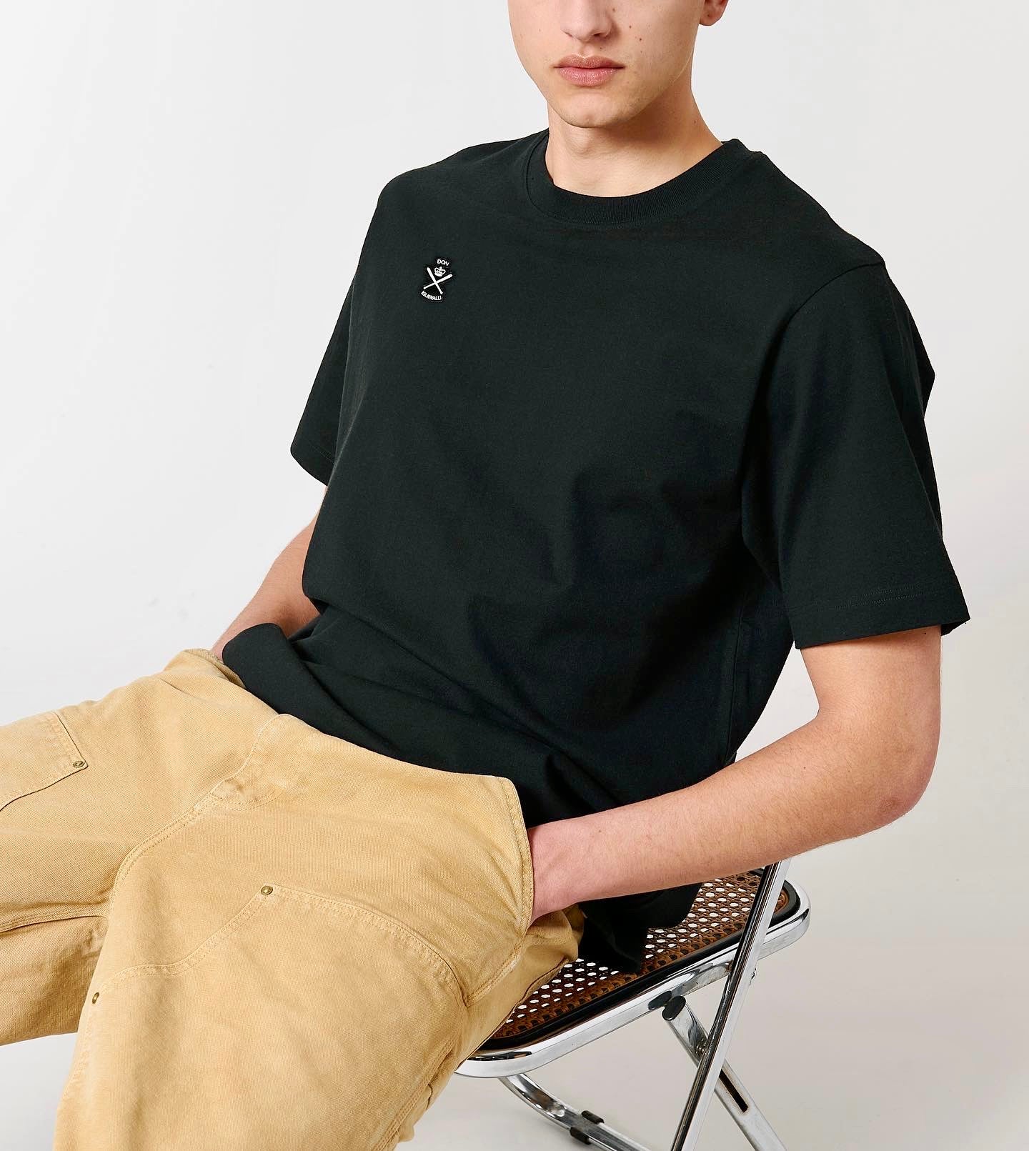 BLACK HEAVY TEE